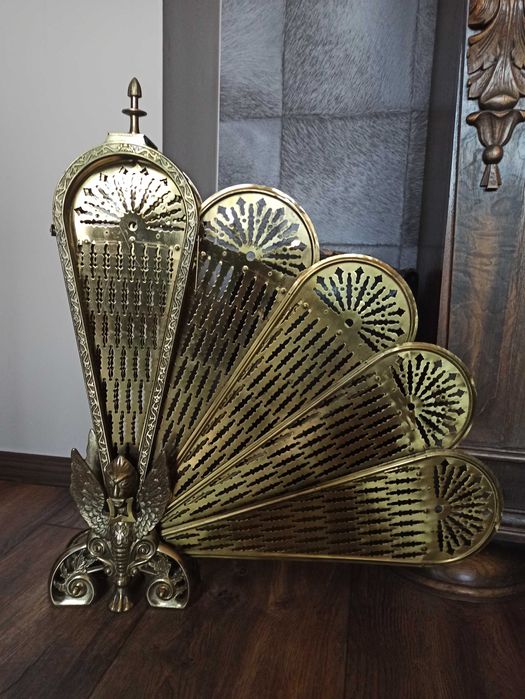 Месингова решетка, параван за камина