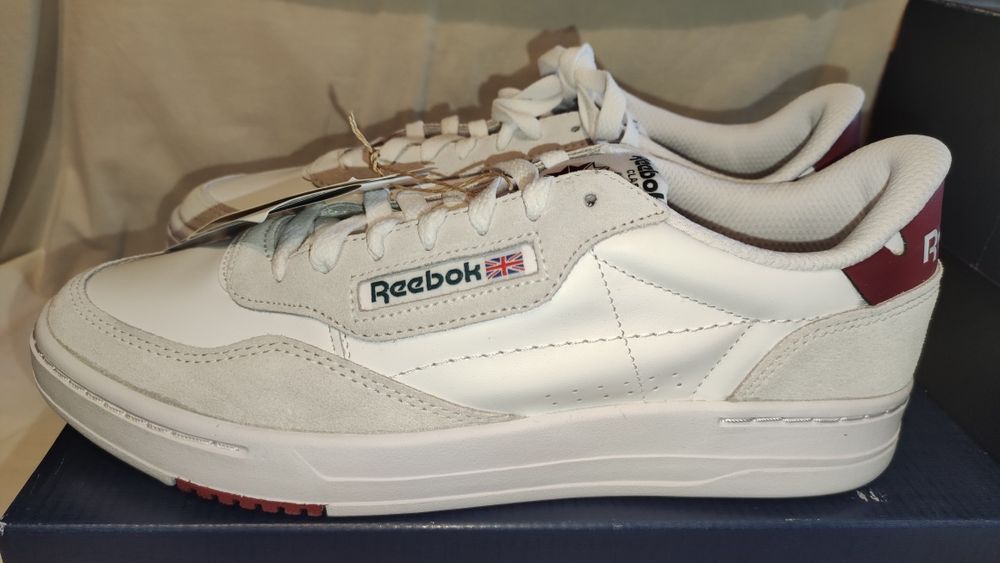 Страхотни сникърси /унисекс/ REEBOK №43