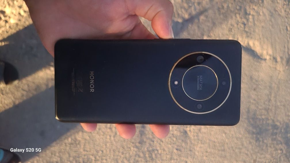 Honor x9b 8/256gb