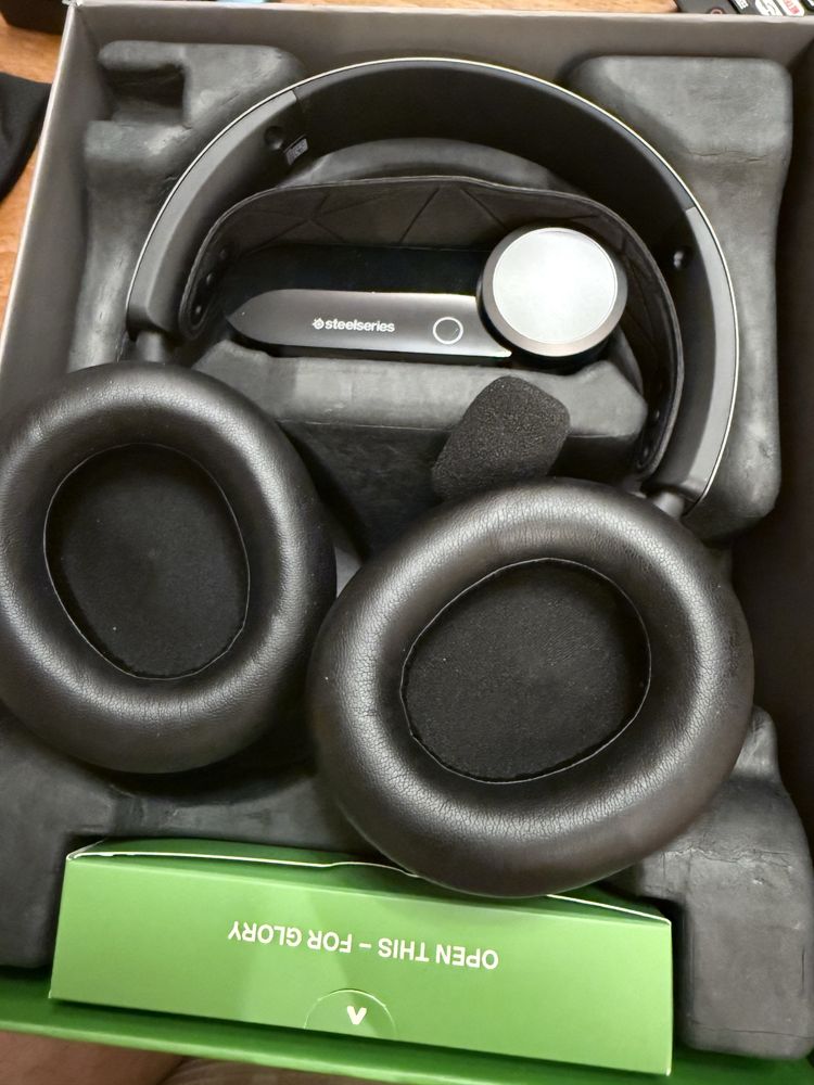 Steelseries Arctis Nova Pro Wireless