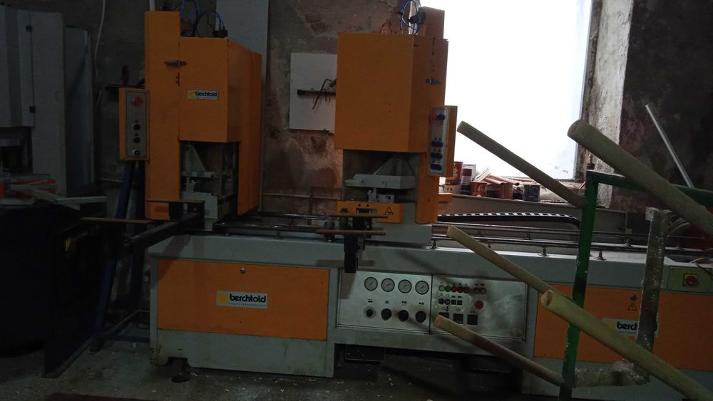 Vând mașină de lipit la 2 capete