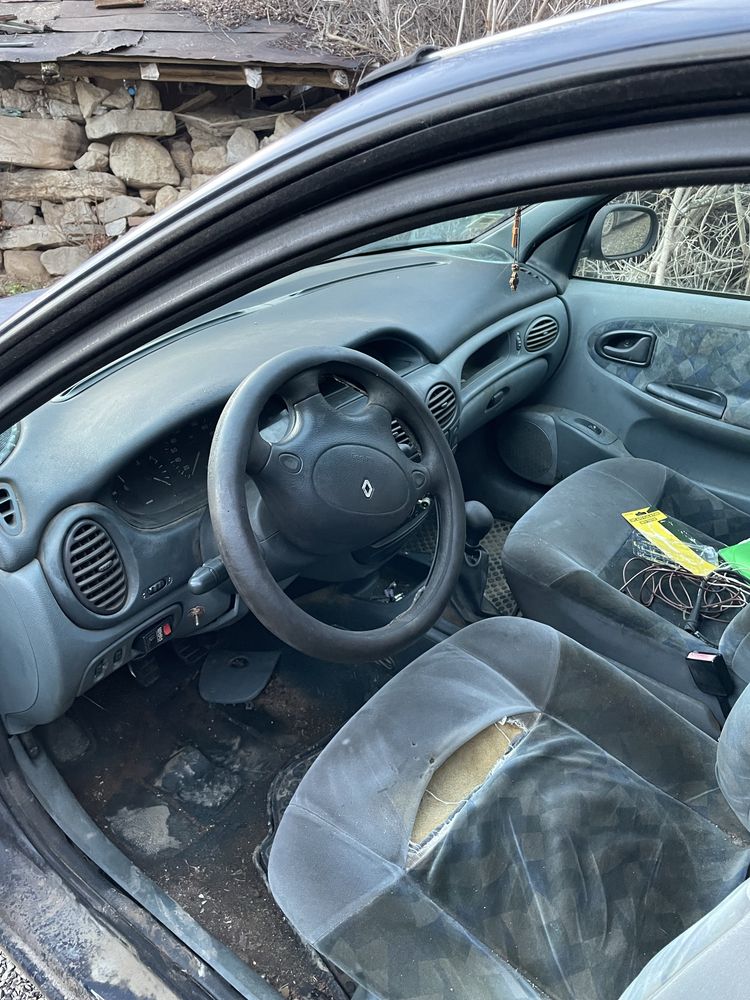 Renault Megane 1.6i