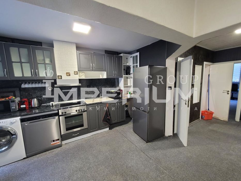 Дава се под наем Тристаен апартамент в Варна, Спортна зала - 80 кв.м за 612 € - Снимка #2