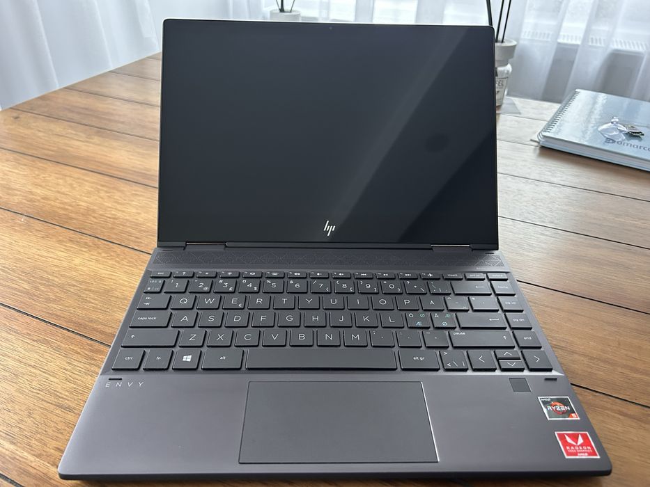 Hp ENVY 360 Rayzen 5 cu placa video 2gb