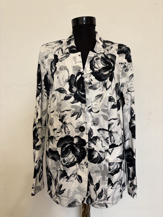 Дамско сако размер L