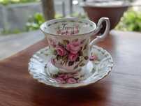 Чаени чаши Royal Albert  /Flower of the month