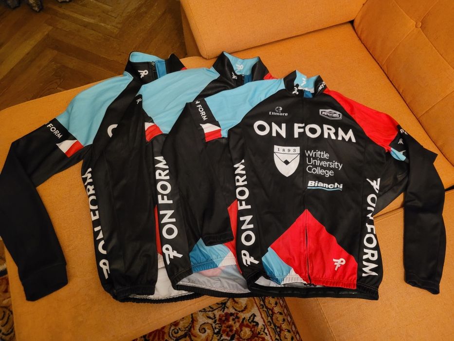 Echipament ciclism ON FORM Bianchi Team