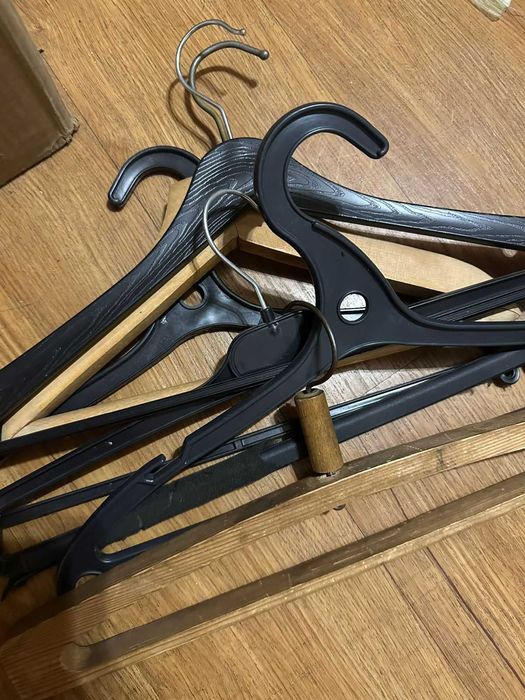 вешалки для одежды