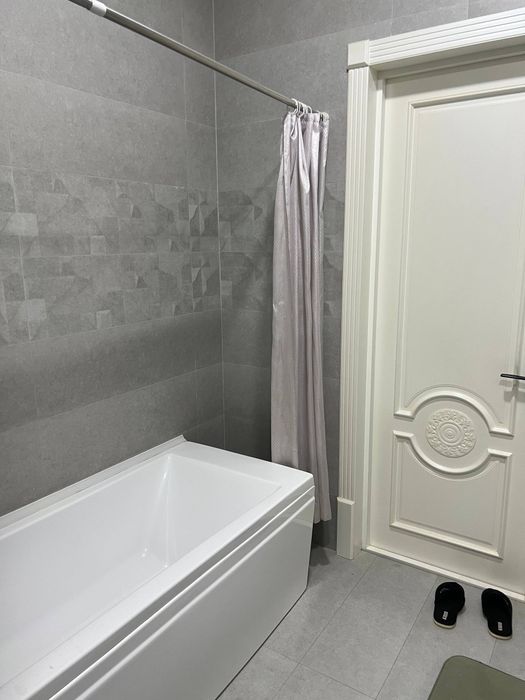 Продаётся участка своя 10комната 8соток Эшонгузар