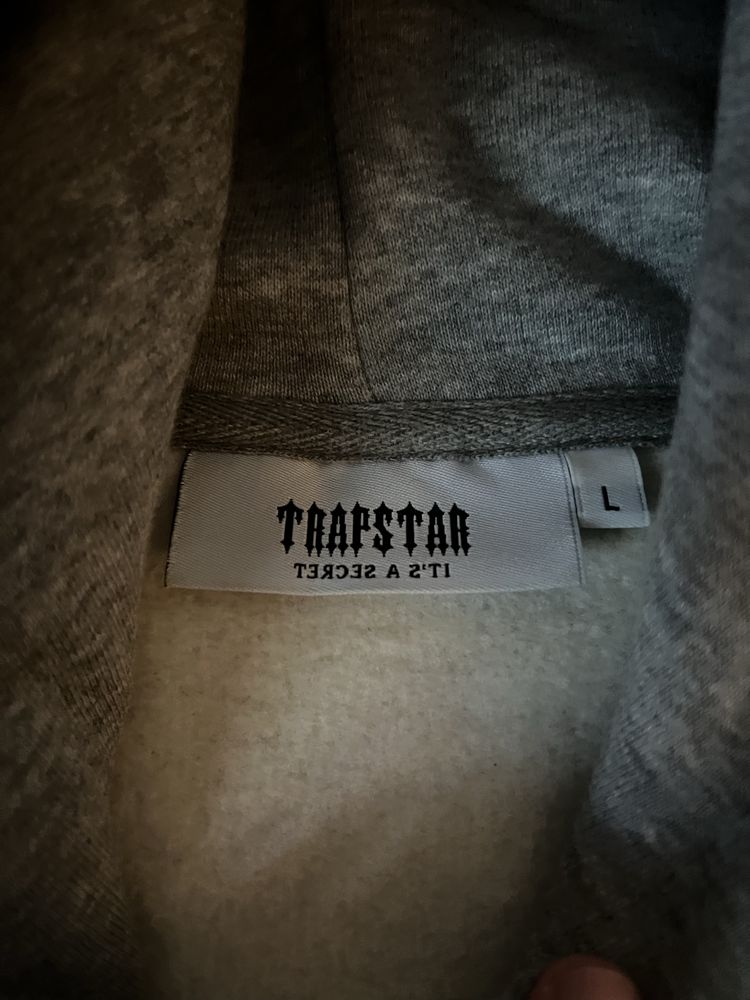Hanorac Trapstar (Nike, Adidas, Jordan, Off-White)
