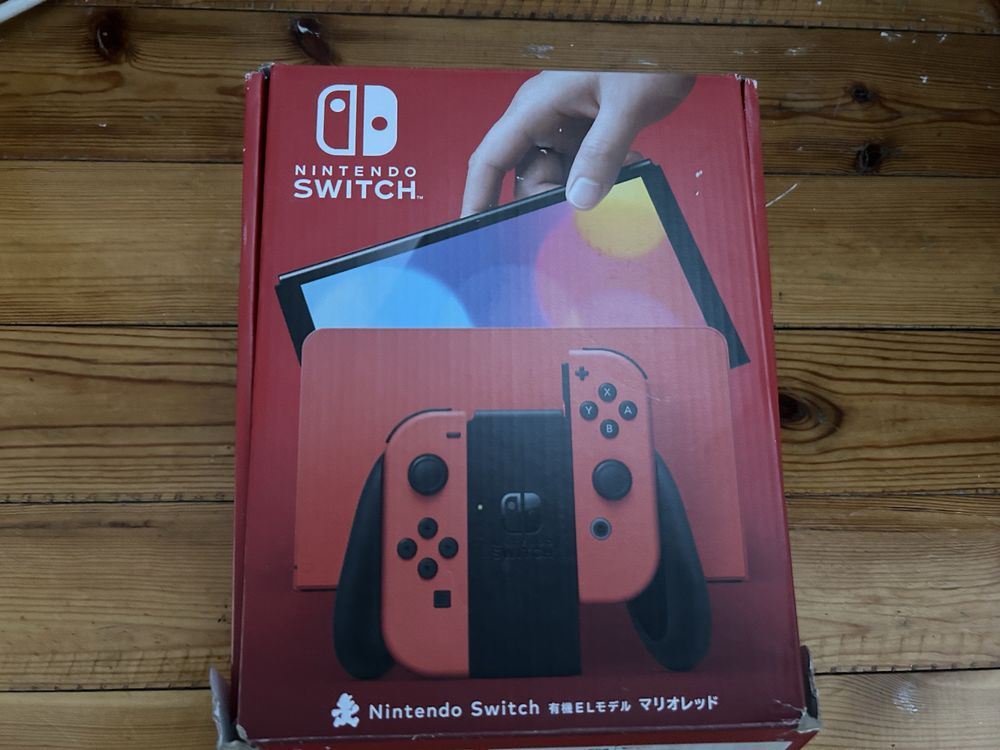 Nintendo switch Oled mario edition