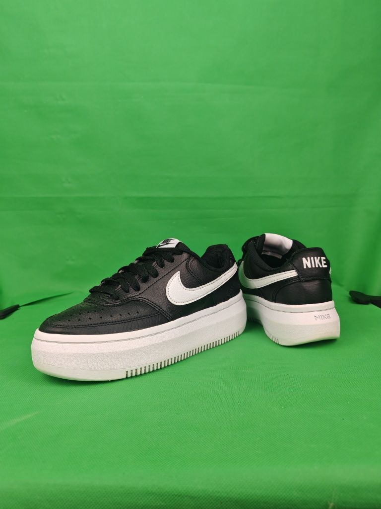 Маратонки Nike Court Vision Alta Leather