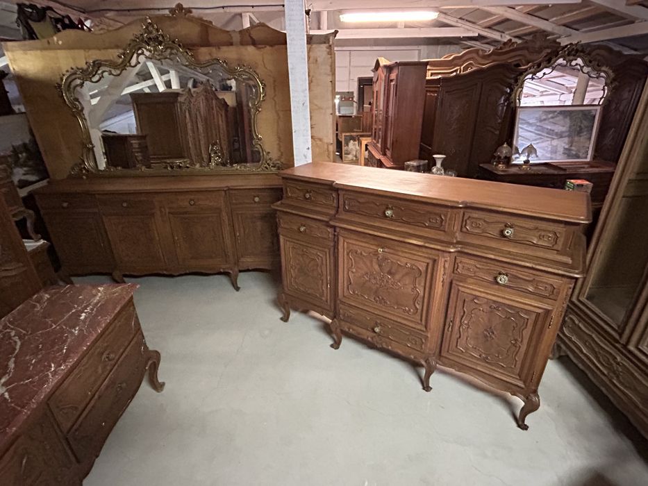 Servantă cu oglindă din lemn de nuc