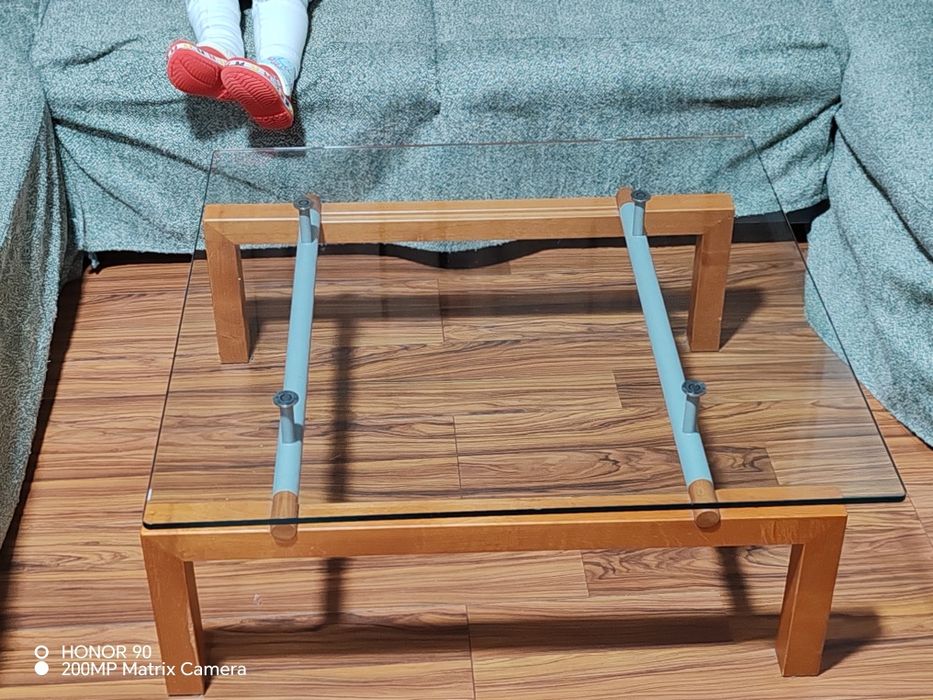 Masuta de cafea, sticla