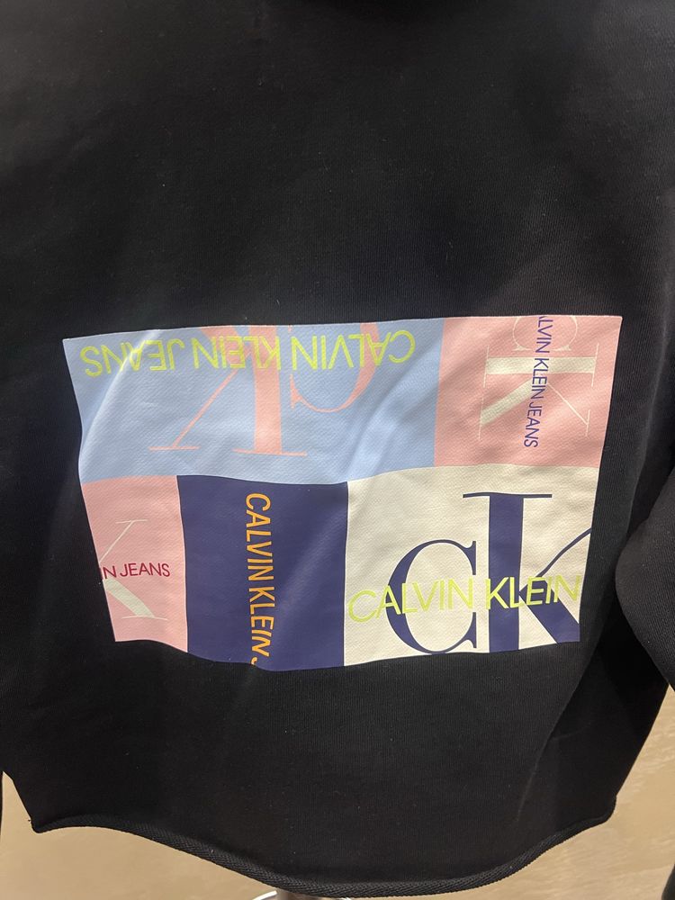 Суитшърт Calvin Klein