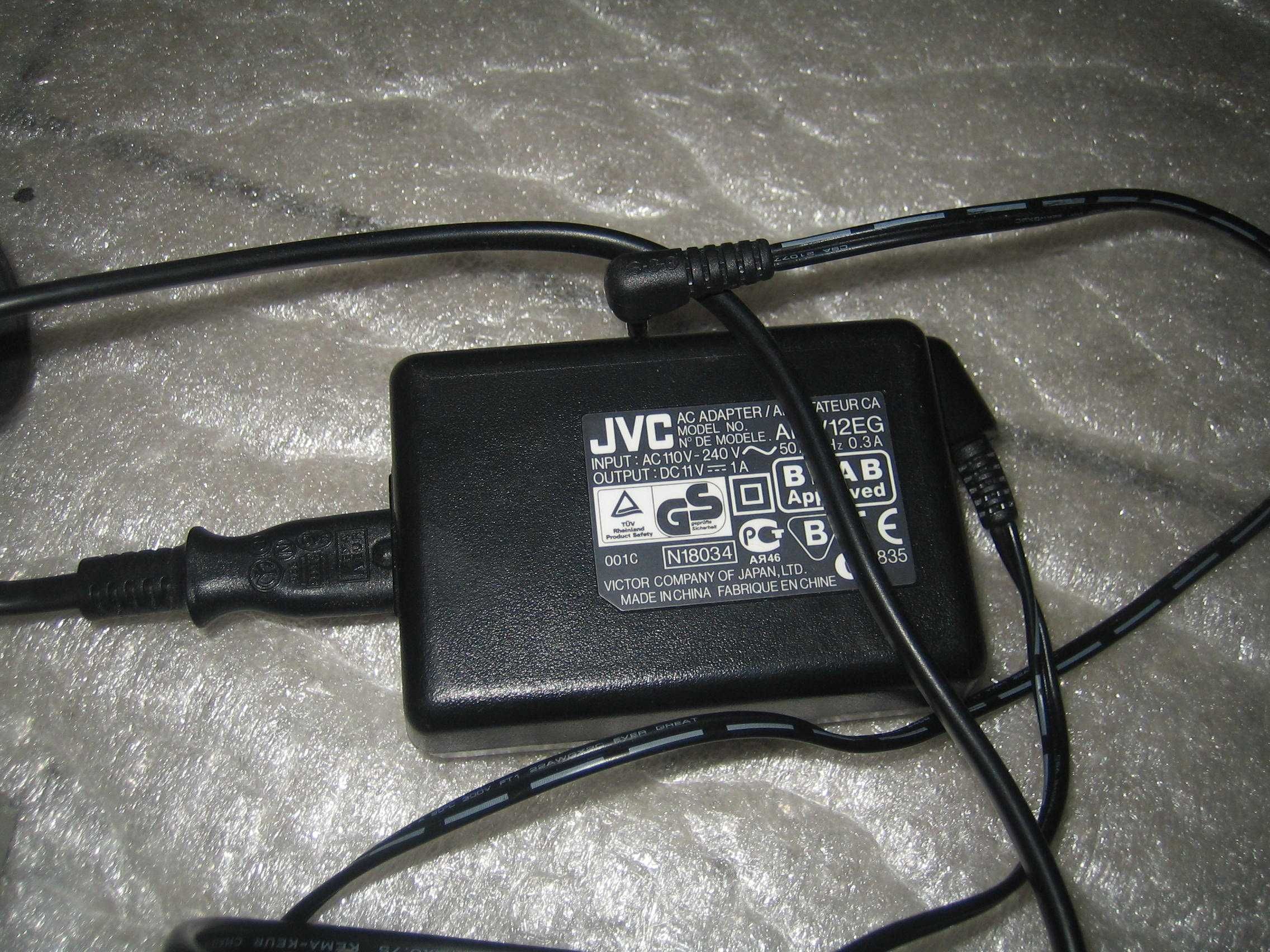 jvc камера VHS c GR-FXM38eg