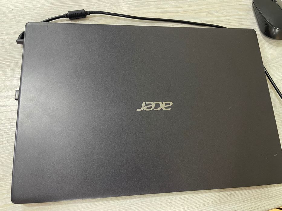 Acer aspire 3 core i 7