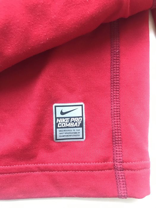 Поларена блузка -1 бр. Nike Pro Combat