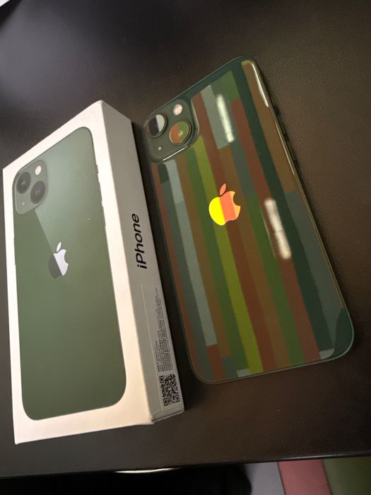 iPhone 13 Green 128GB - Батерия - 90% Запазен!