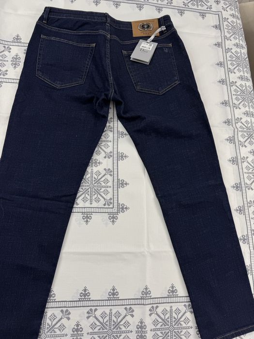 Dior-Чисто нови оригинални мъжки дънки ХЛ номер