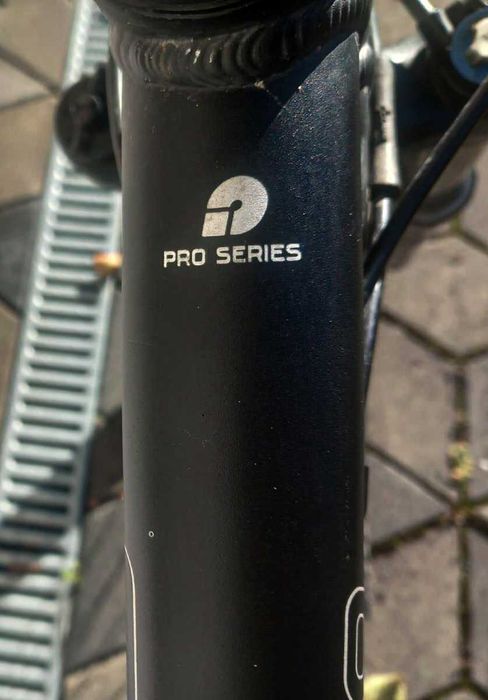 Bicicletă Cube AMS100, MTB, XC, Full Suspension - stare excelentă