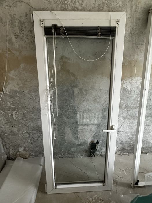 ПВЦ прозорци и ролетна щора Rollplast