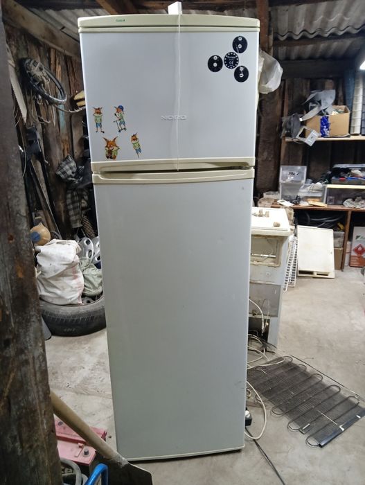 Продам холодильник