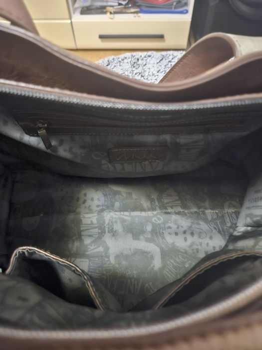 Галяма чанта със протмоне