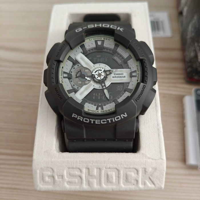 G-Shock Classic GA-110HD-8AER  garantie