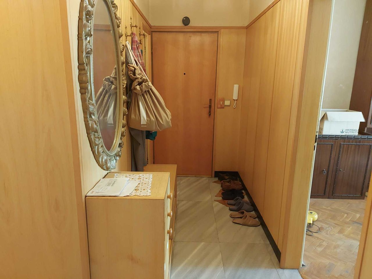 Продава се Четиристаен апартамент в Стара Загора, Три чучура - север - 84 кв.м за 929 €/кв.м - Снимка #14