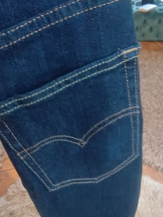 Pantalon Nou Levi Strauss