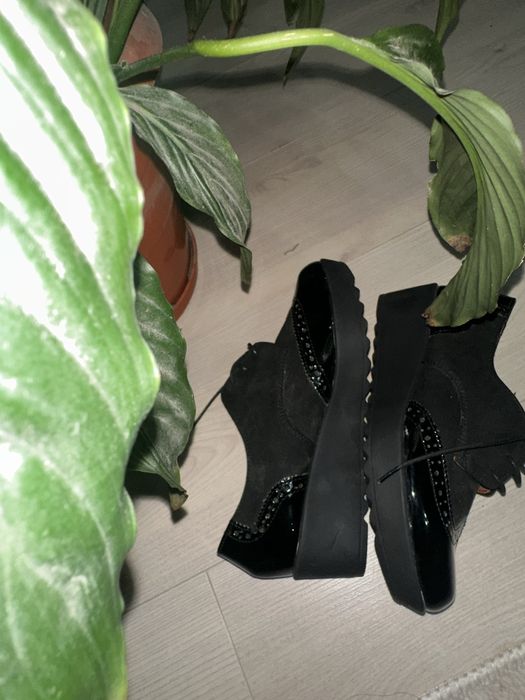 Дамски елегантни обувки-размер 37