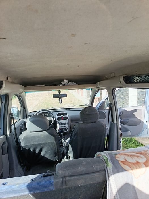 Vand Opel combo an 2005