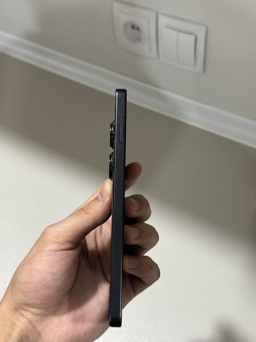 Redmi note 13 pro 256/8+4