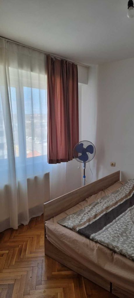 Продава се Двустаен апартамент в Разград, Бели Лом - 60 кв.м за 1360 €/кв.м - Снимка #8