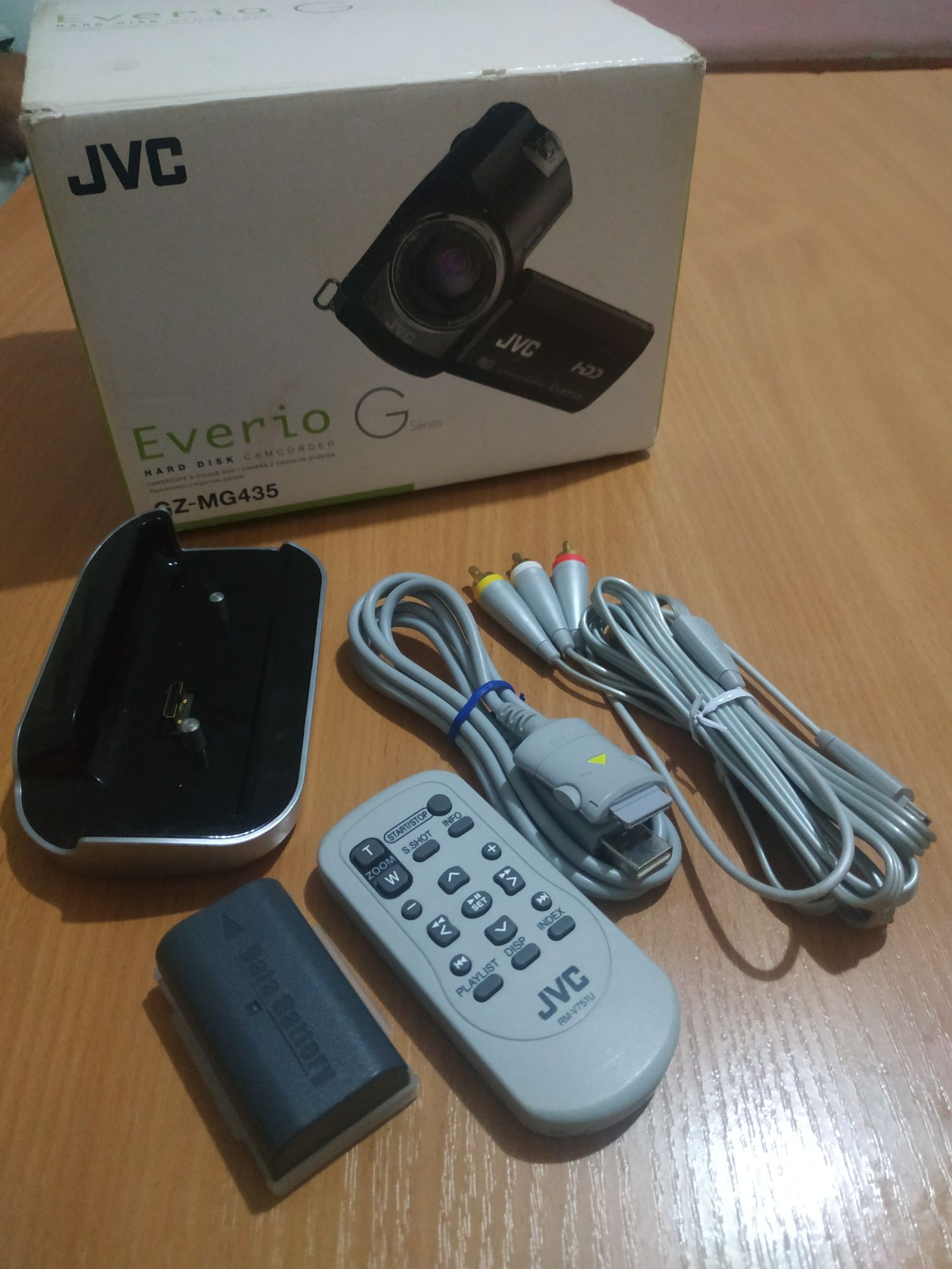 JVC  camera Batareya sotiladi yangi ishlayilmagan