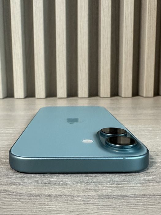 iPhone 16,exact ca NOU,128GB,Baterie 100%,Albastru Teal,liber,GARANTIE