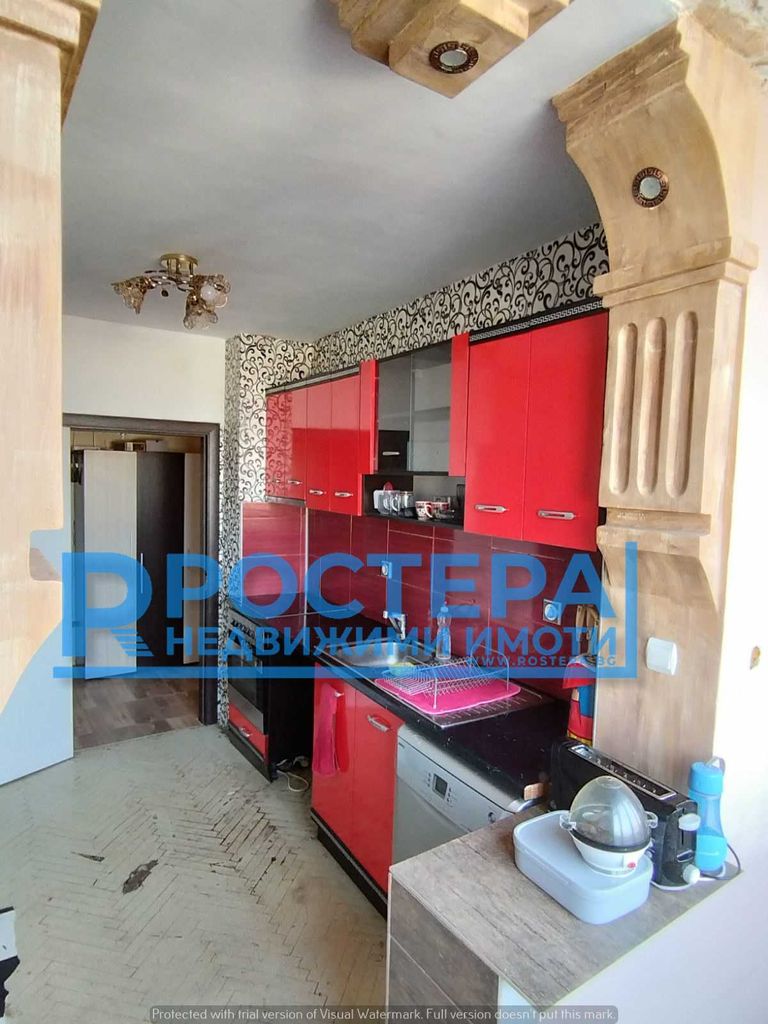 Продава се Двустаен апартамент в Търговище, Център - 67 кв.м за 1028 €/кв.м - Снимка #8