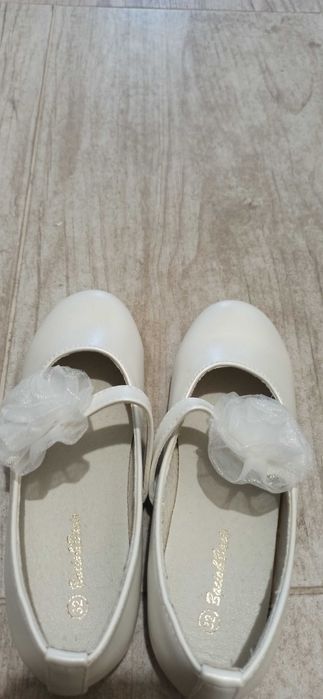 Балеринки като нови