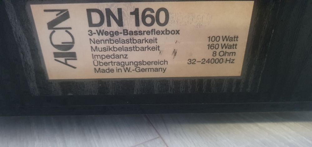 Vând doua boxe pasive din imagine.
