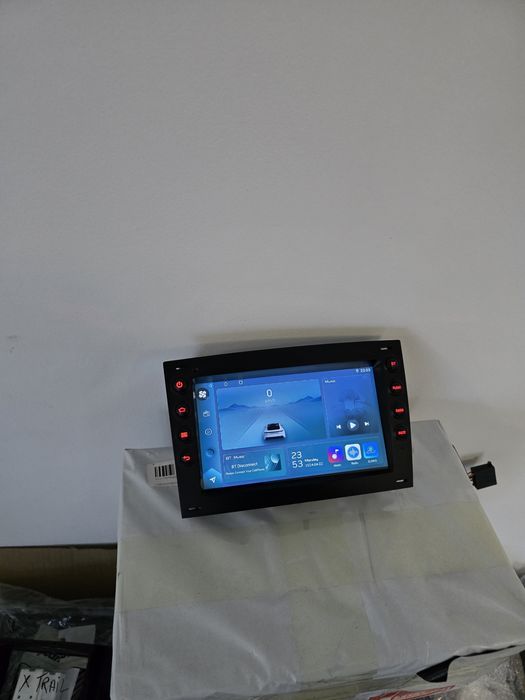 Navigatie android Megane 2 Waze YouTube GPS BT USB