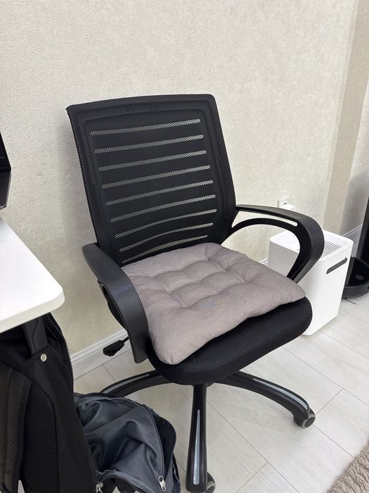 Компьютерный стул