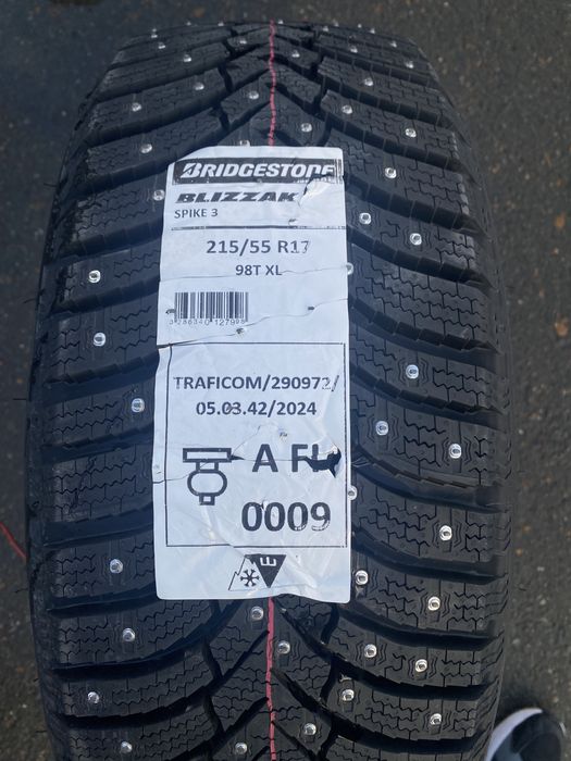 215/55 R17 Bridgestone Blizzak Spike 3 Новые шины без пробега