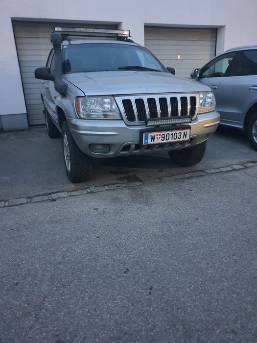 Grand    Cherokee