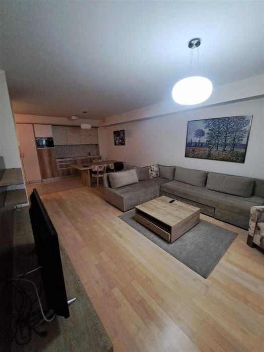 Дава се под наем Двустаен апартамент в Бургас, Славейков - 57 кв.м за 204 € - Снимка #1