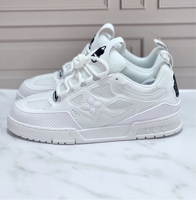 LV skate triple white