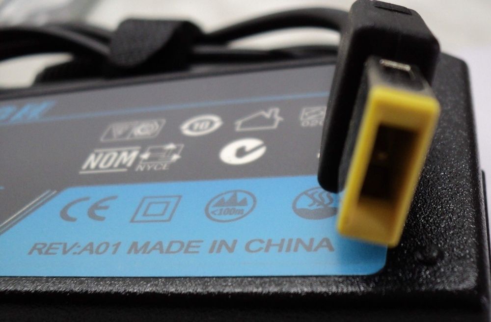 Alimentator Laptop IBM-Lenovo 20V, 4,5A NOU