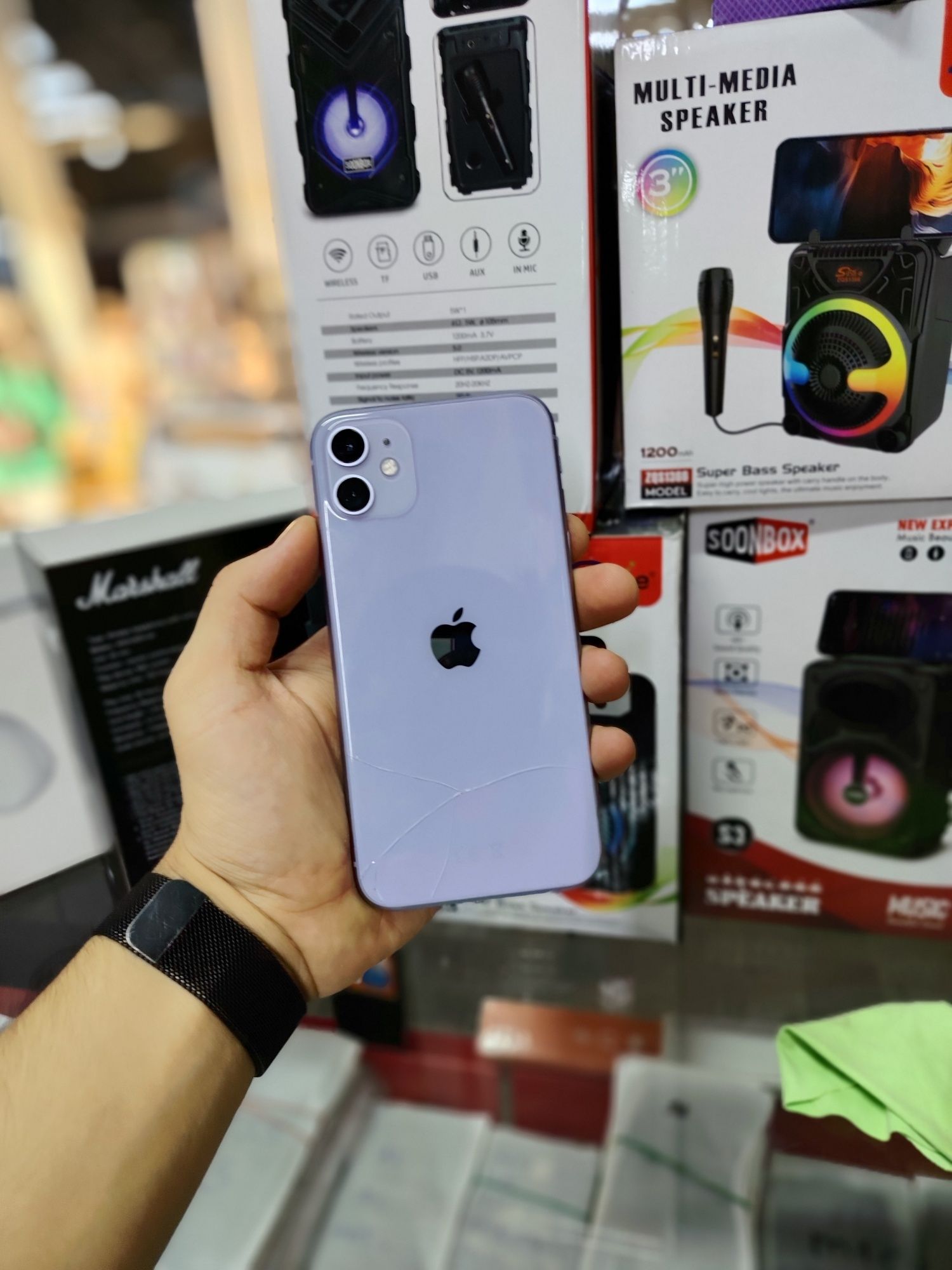 iphone 11 64gb srowni