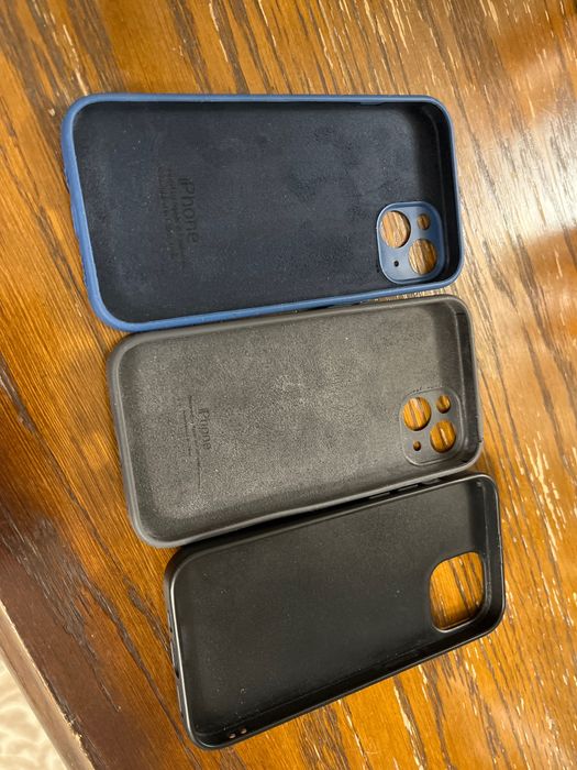 Продам чехлы на Iphone 13