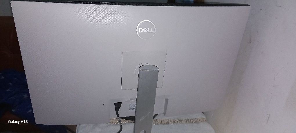 Vand monitor dell 27"